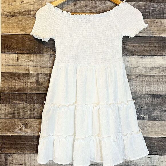 Art Class Girl’s White Smocked Tiered Dress M Knee Length Casual Spring - Picture 1 of 5